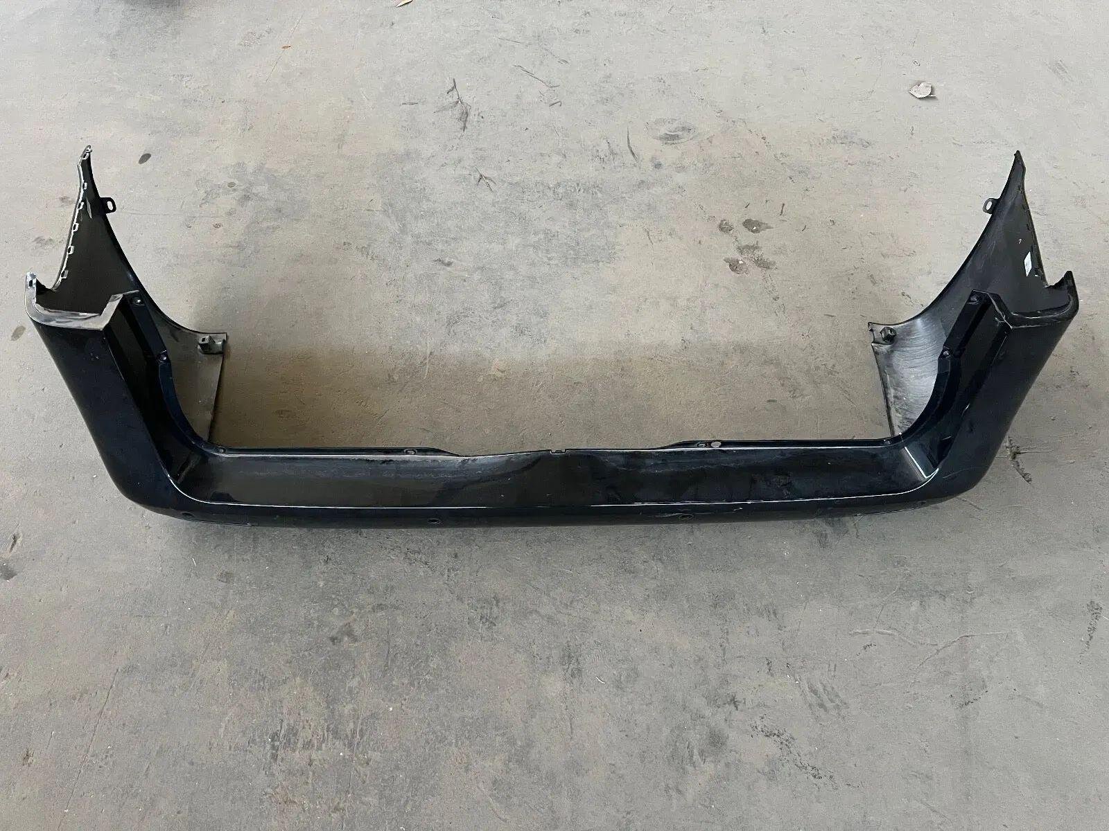 Mercedes-Benz V-Class/Vito W447/W448 Rear Bumper - Image 5
