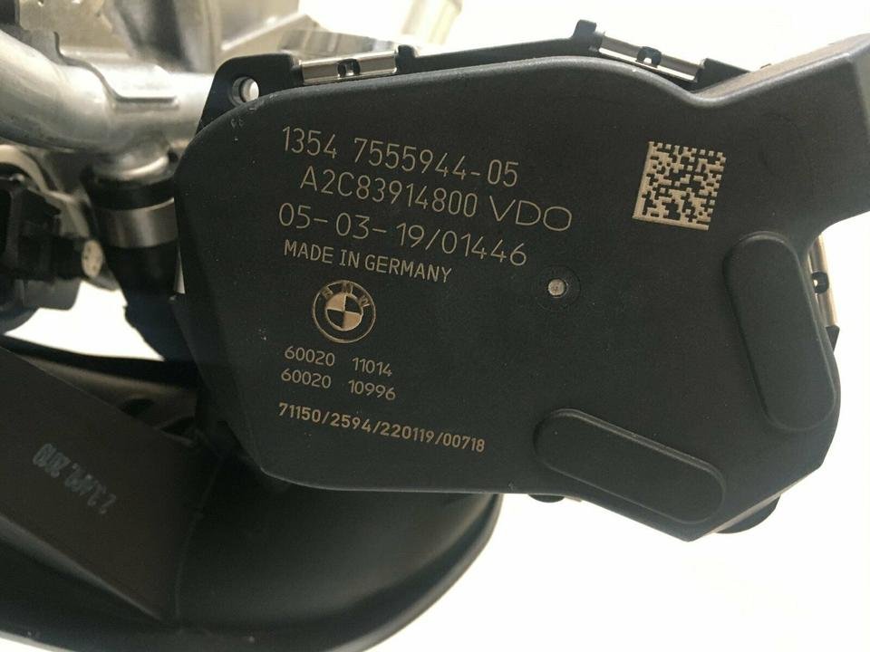 BMW X5M Engine (F85) S63B44B 4.4L Twin-Turbo V8 • 2019 - Image 3