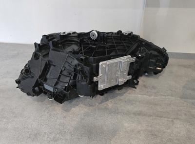 OEM BMW LED Headlight (G22, G23, G26, G80, G82) - Image 9