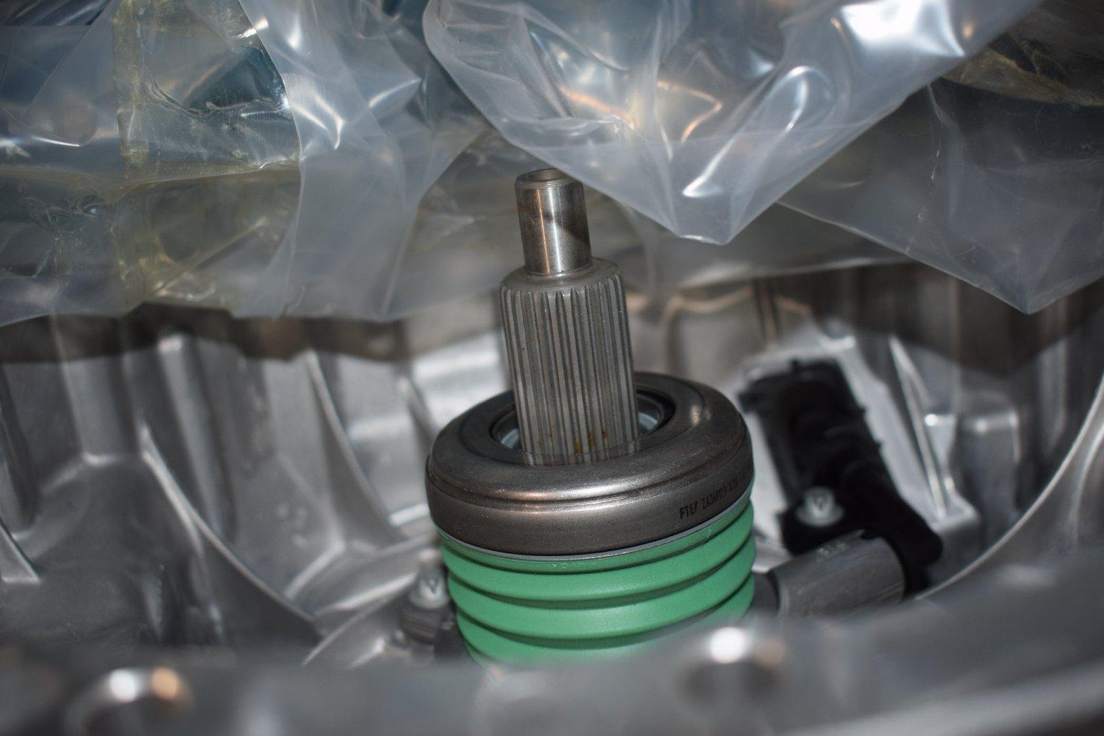 Mercedes-Benz Sprinter Manual Transmission - Image 4