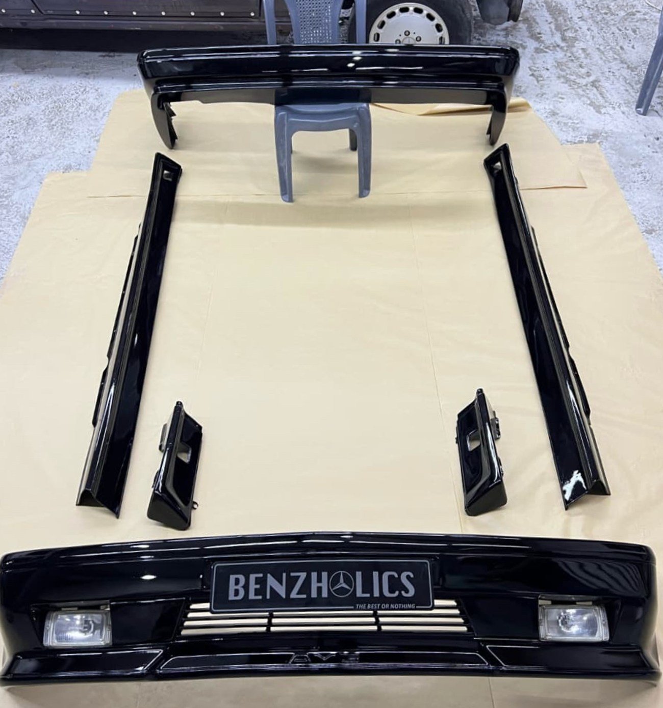 W126 Gen 2 Premerger AMG Body Kit - Image 27