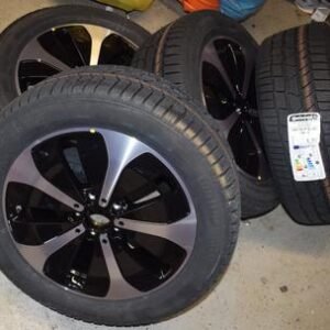 Mercedes-Benz W447 Wheels Set