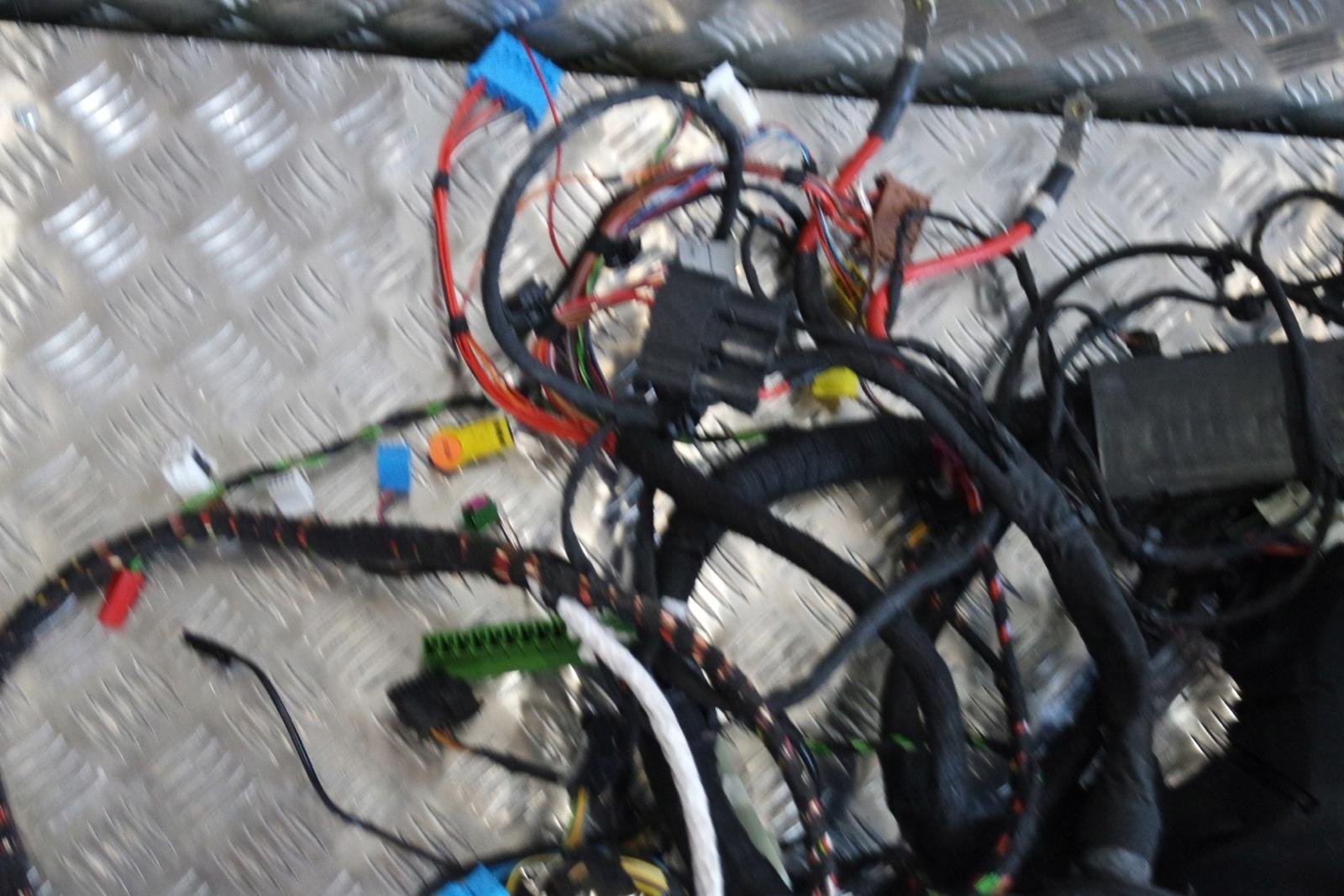 Complete Wiring Harness for the Mercedes SLS 197 - Image 2