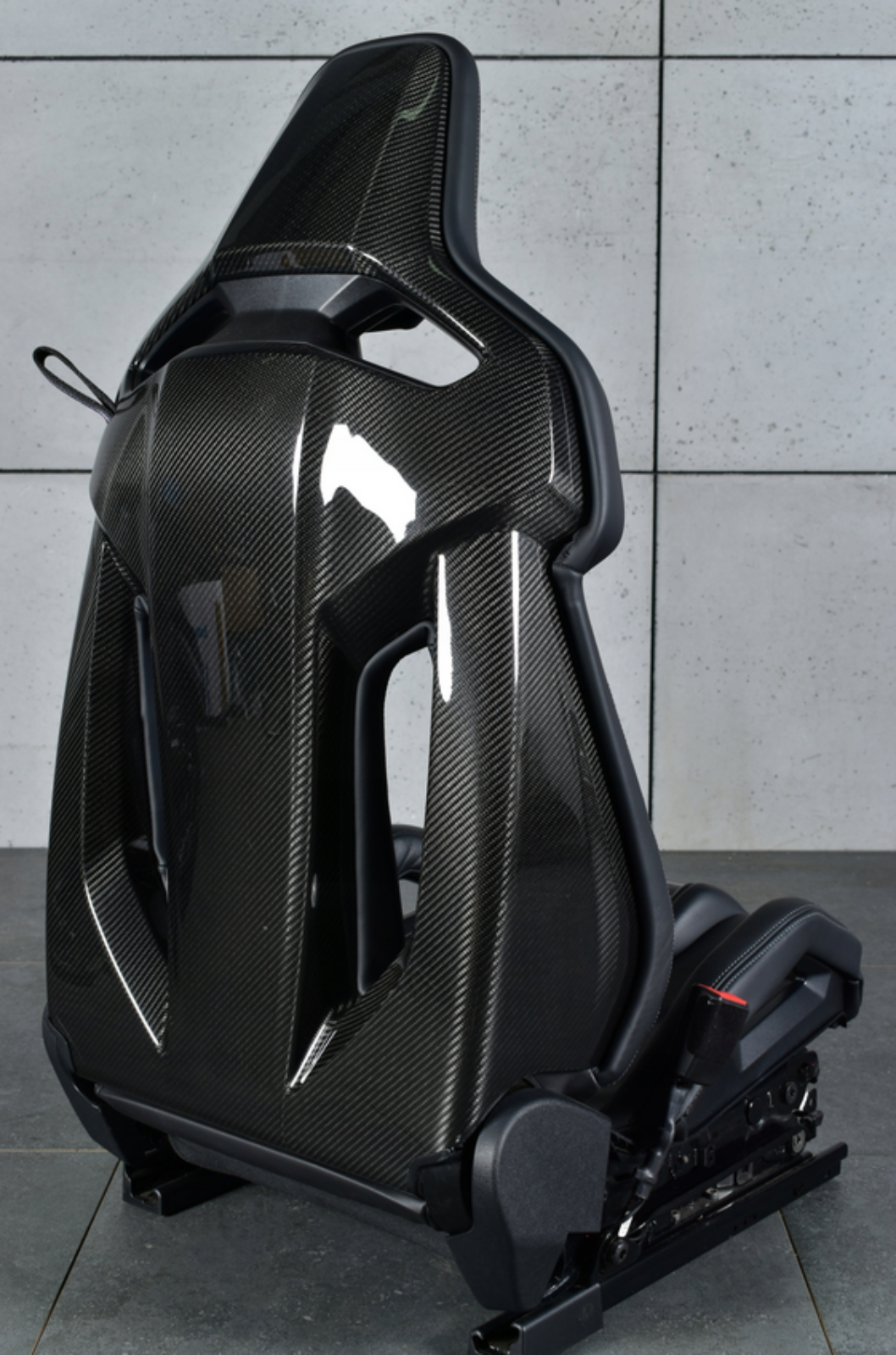 BMW M8 Competition M-Carbon bucket seats - Image 7