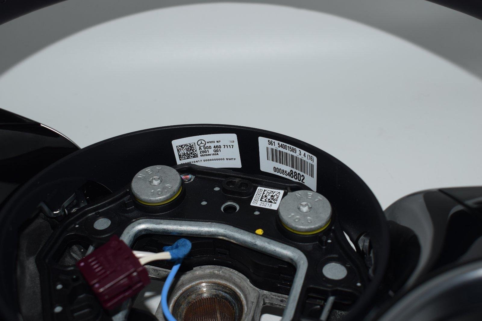 Mercedes Maybach Wooden Steering Wheel - Image 4