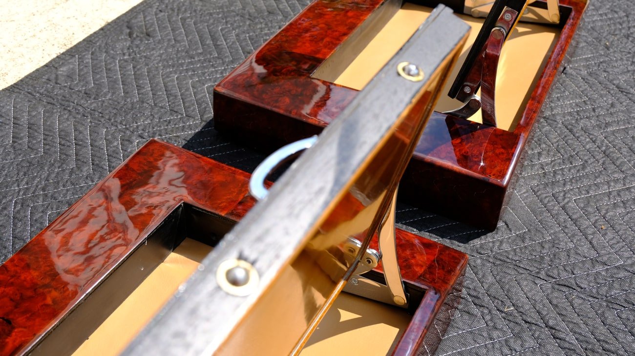 Pre-Merger AMG W126 Wooden Tray Tables & LWB Door Inserts - Image 8