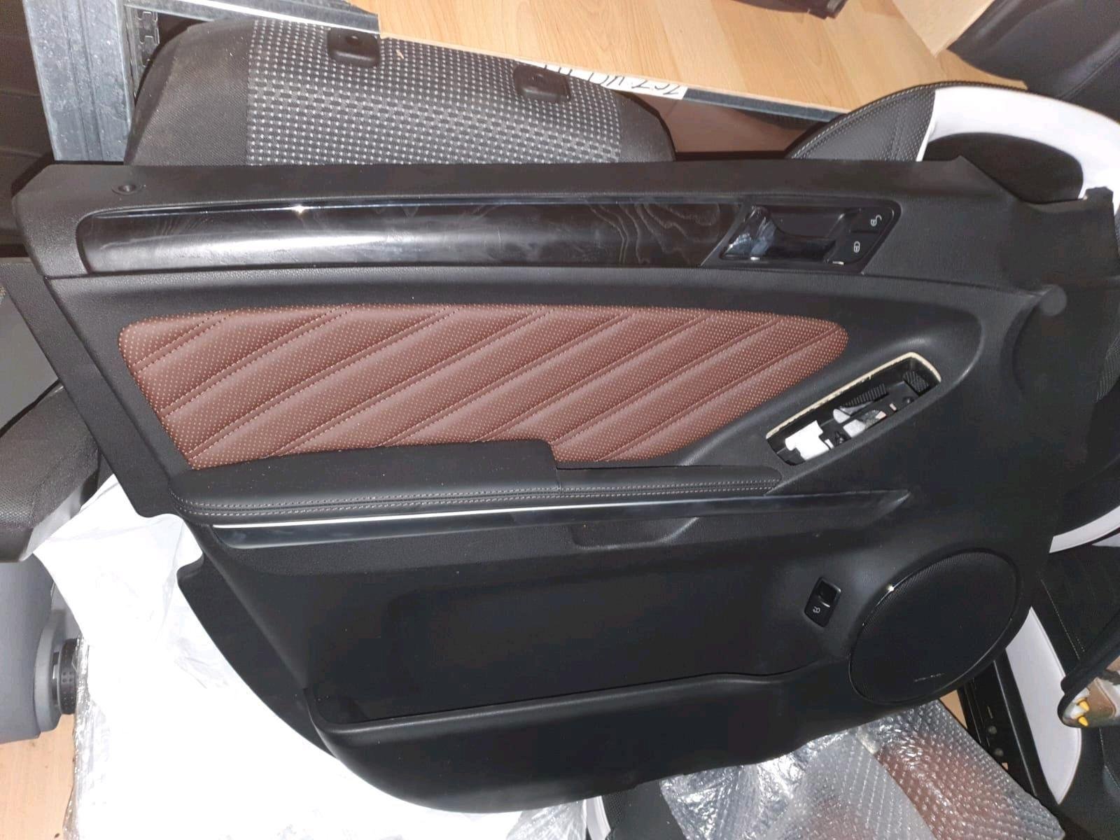 Mercedes GL X164 Grand Edition Interior - Image 5