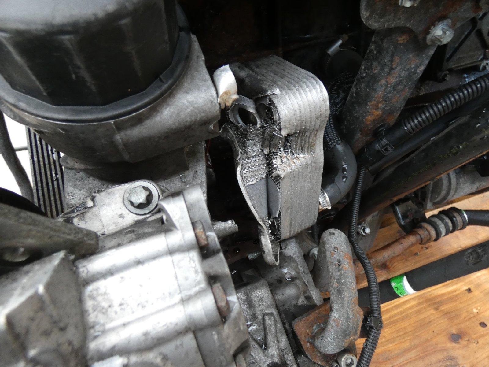 Mercedes-Benz Vito W638 Engine - Image 8