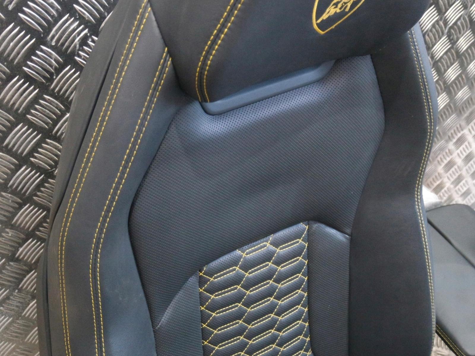 Lamborghini Urus Complete Interior Package - Image 10