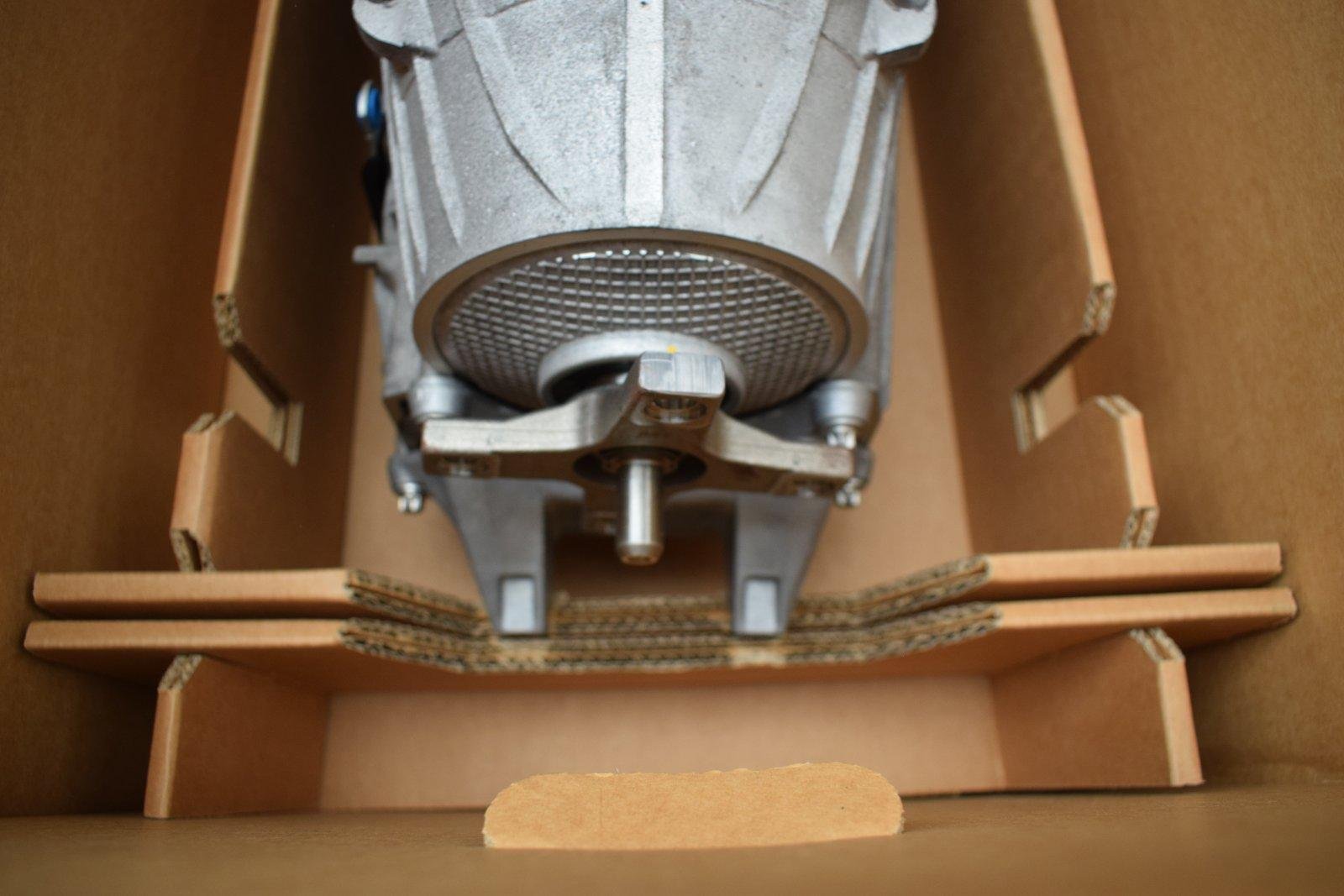 Original Mercedes Automatic Transmission - Image 6