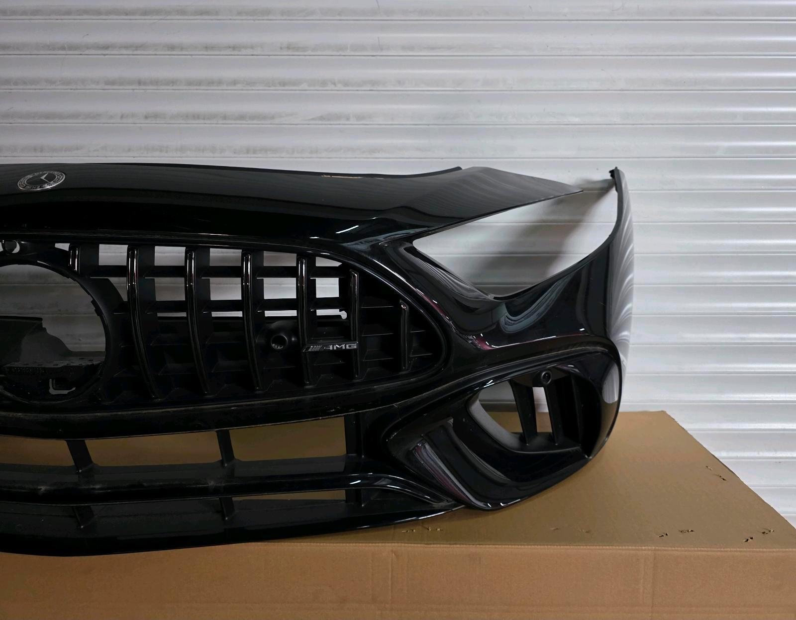 Mercedes-AMG SL63 Front Bumper – W232 – Night Package – Panamericana Grille – OEM - Image 6