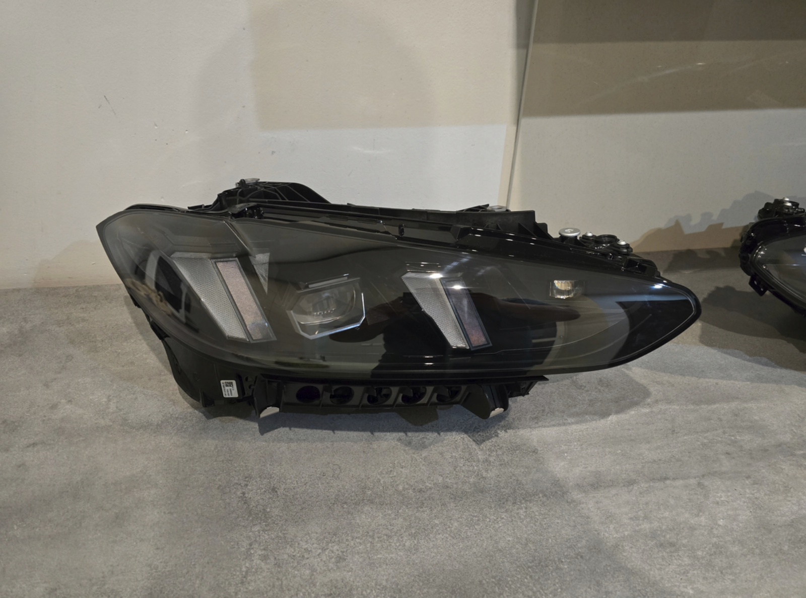 BMW G80 M3 CS / G82 M4 CS LCI FULL LED headlights - Image 2