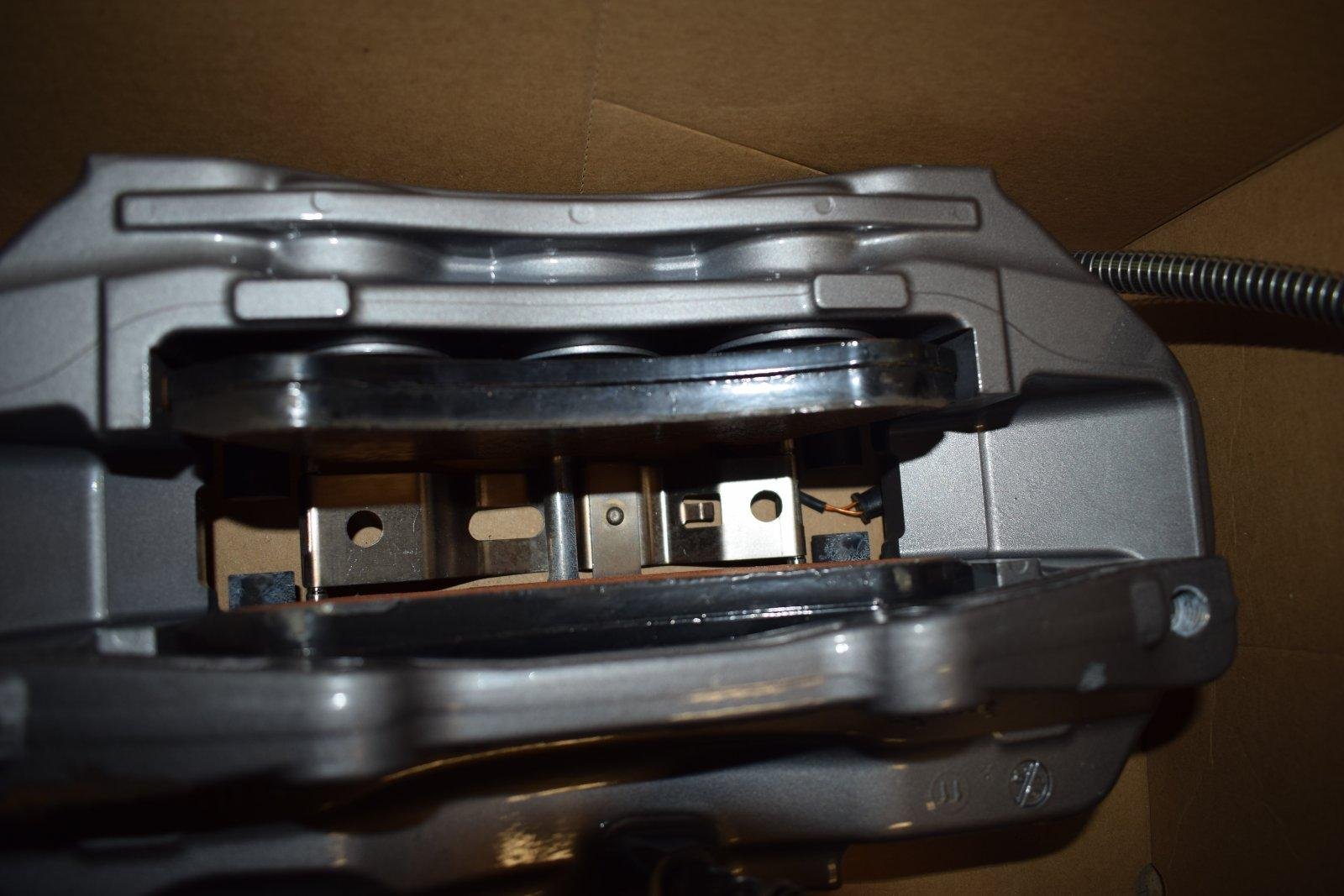 Mercedes W212 brake system - Image 4