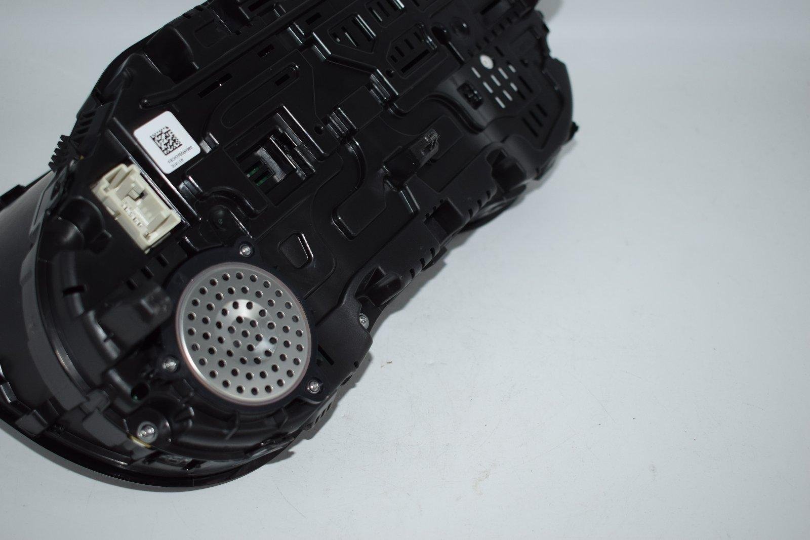 Mercedes Sprinter W907 speedometer - Image 3