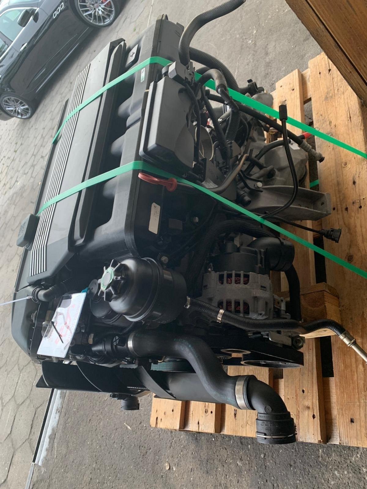 BMW M54B30 3.0L Engine - Complete Low-Mileage - Image 4