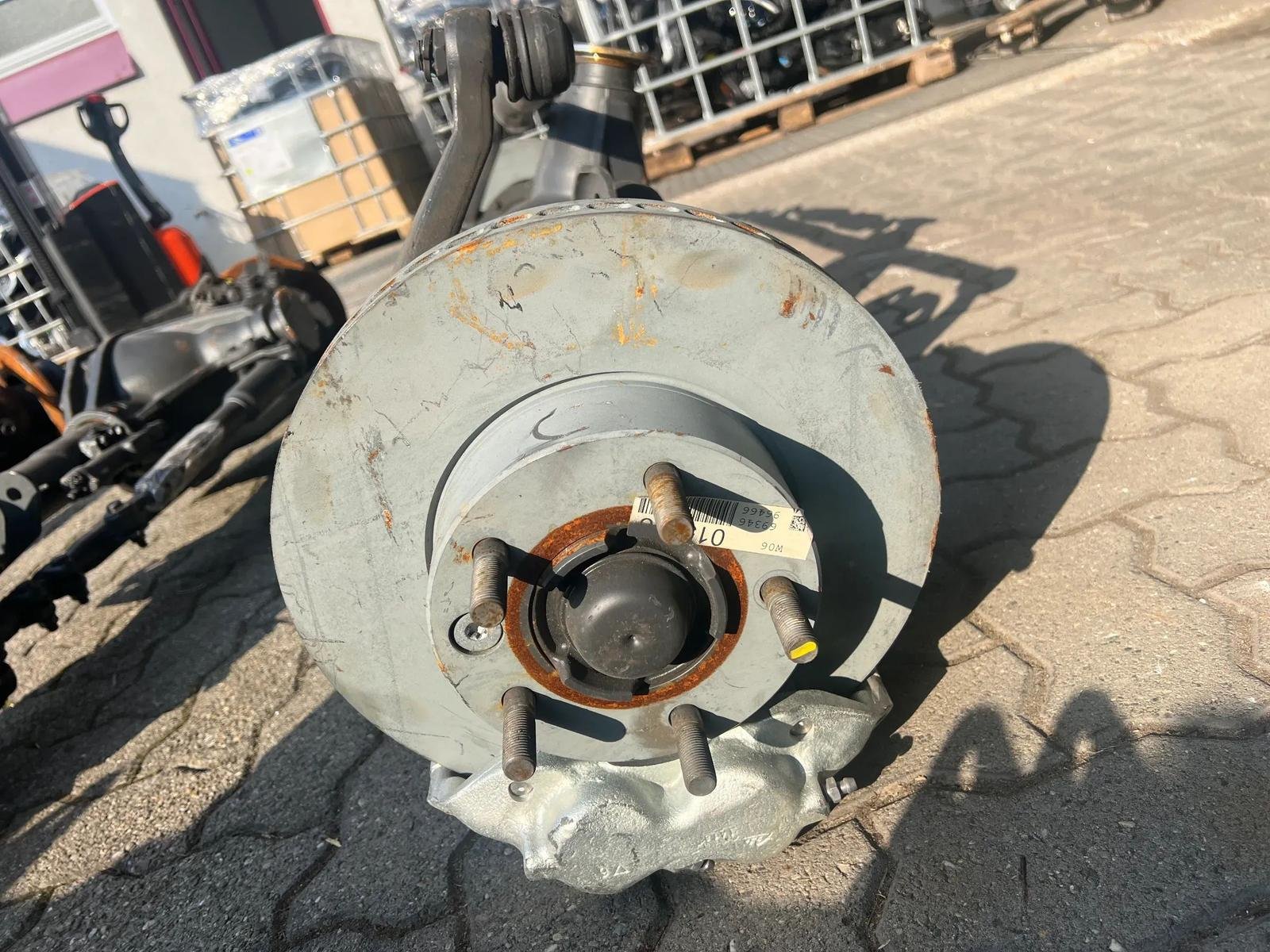 Mercedes-Benz G-Class W463 Front Axle - Image 8