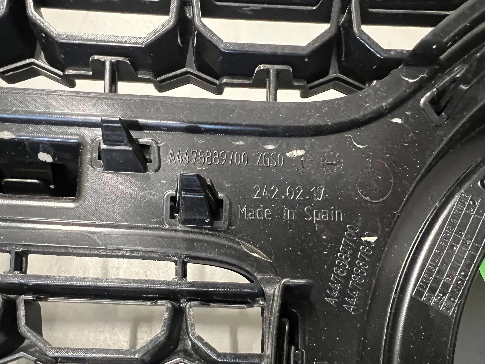 Mercedes-Benz V-Class W447 Facelift Front Bumper - Image 6