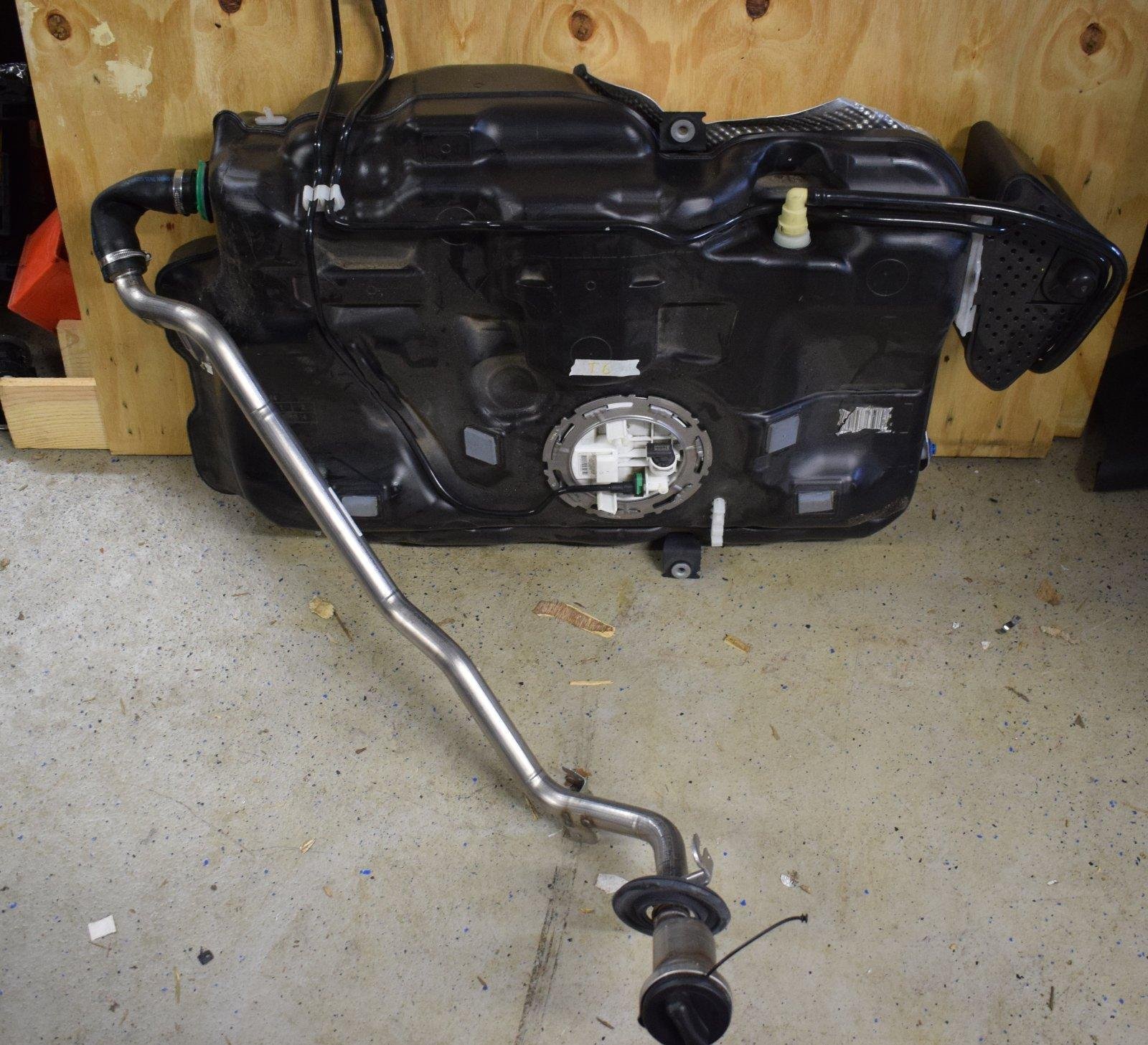 Original Mercedes-Benz Fuel Tank