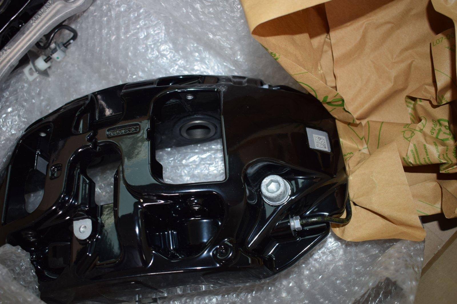 Mercedes W465 G-Class Front Brake Kit - Image 5