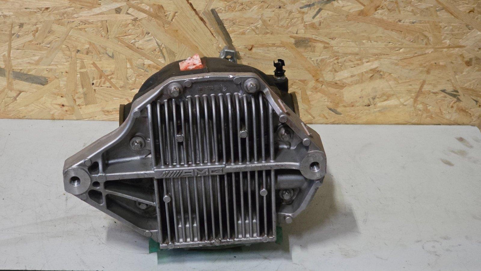 Mercedes AMG 63 S Rear Differential - Image 10