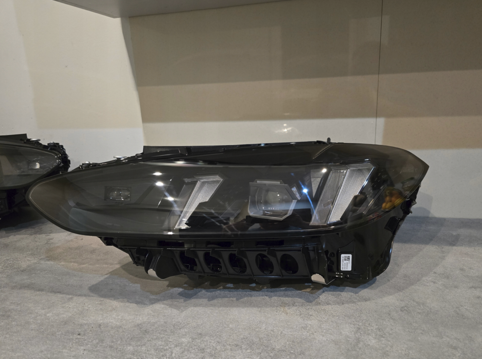 BMW G80 M3 CS / G82 M4 CS LCI FULL LED headlights - Image 6
