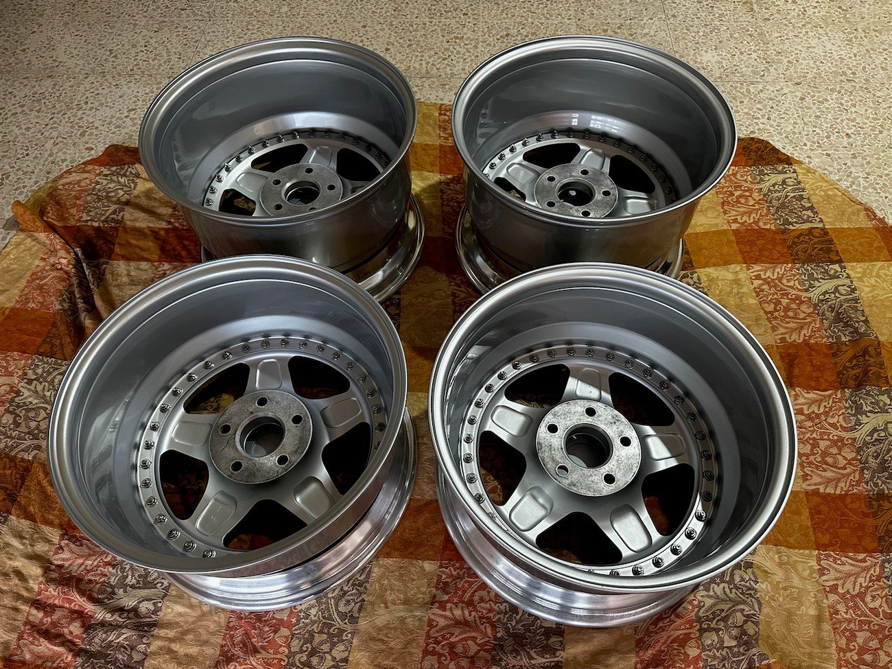 Staggered 3-Piece 17″ Futura Wheels by OZ Racing - Image 8