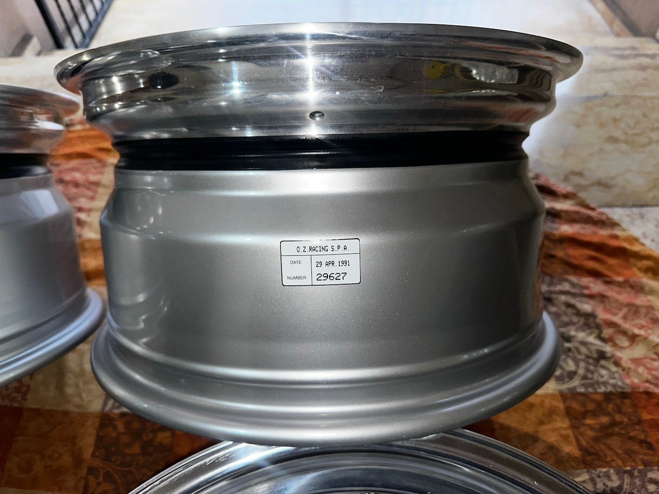 Staggered 3-Piece 17″ Futura Wheels by OZ Racing - Image 4