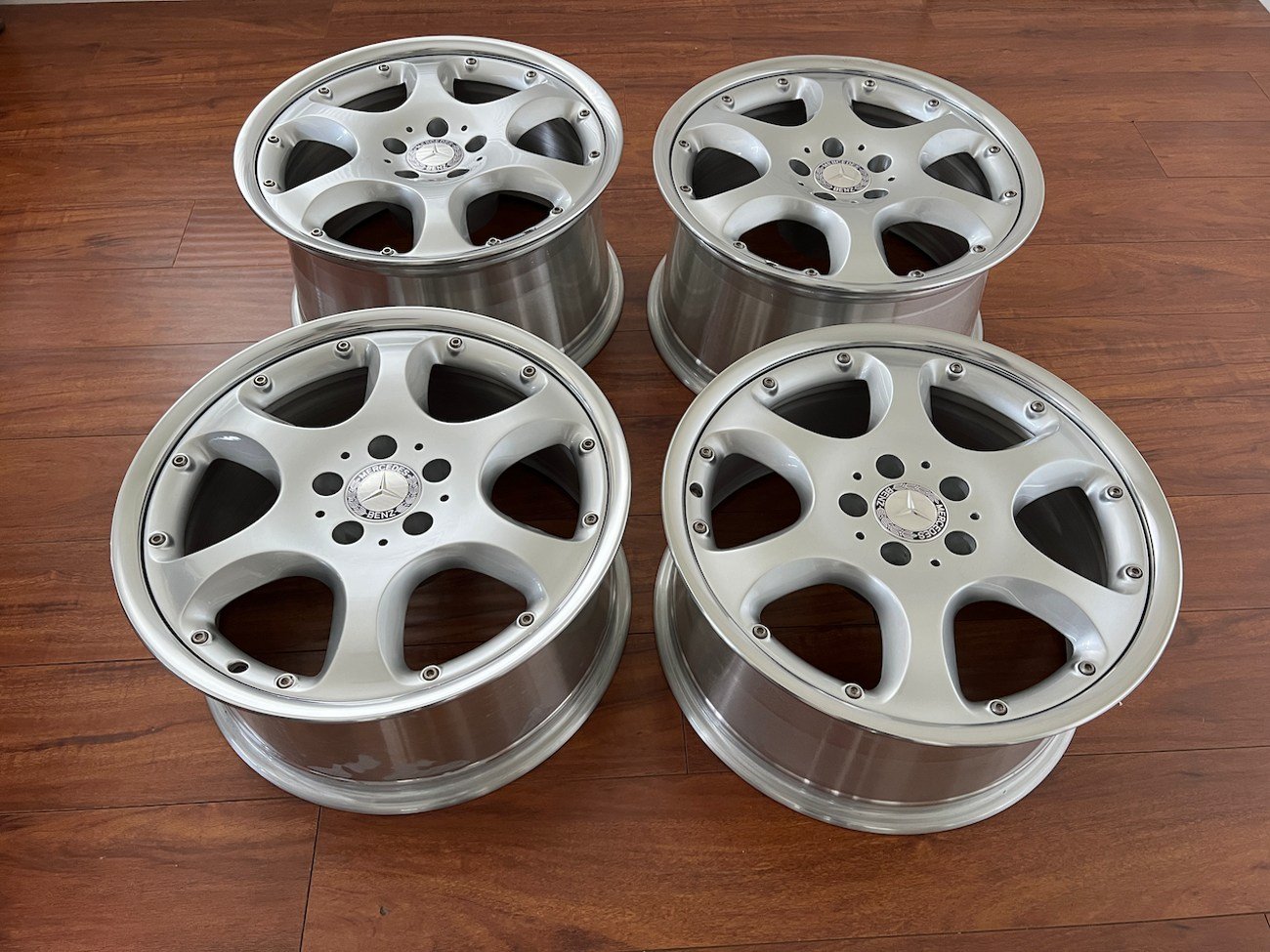Staggered 18 R129 Silver Arrow Wheels - Image 21