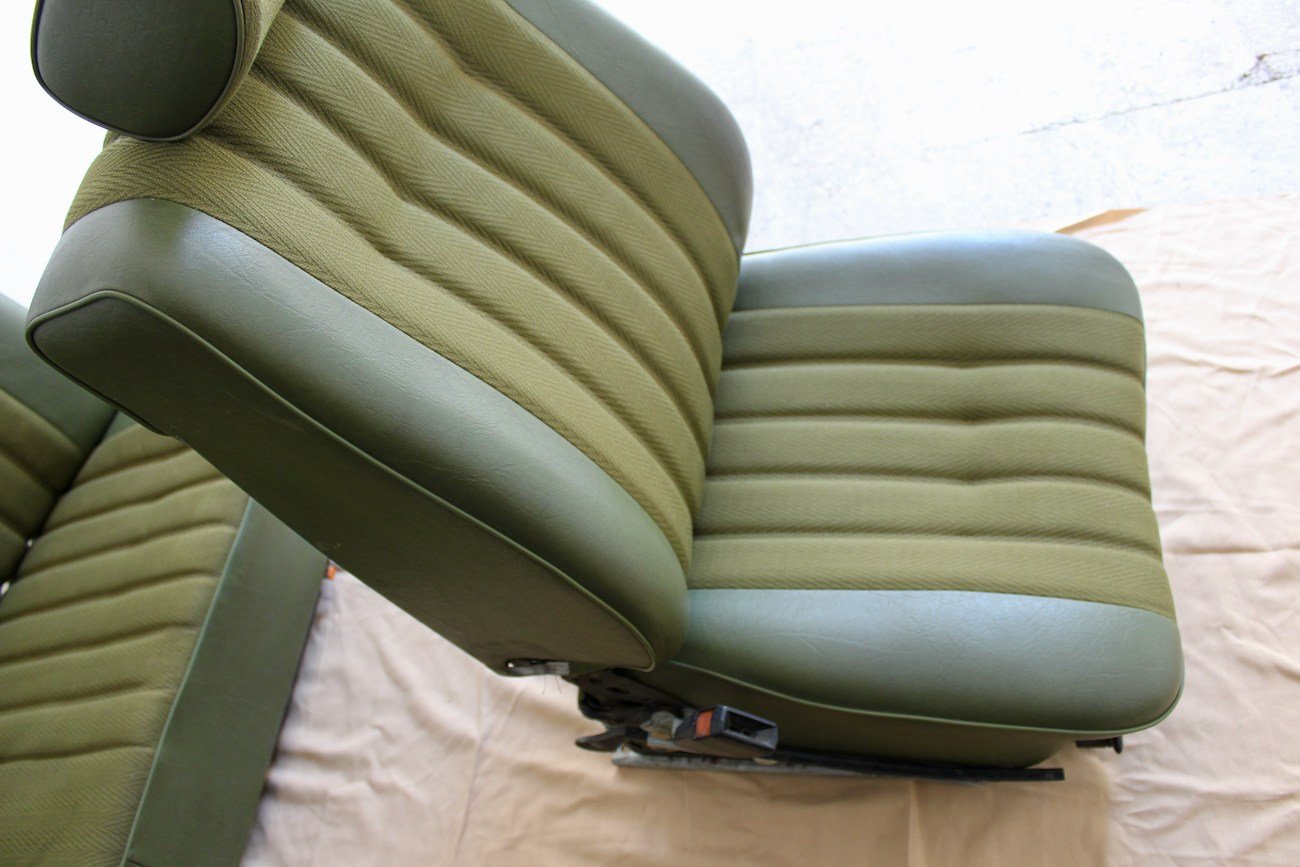 Mercedes-Benz W123 Interior Set - Image 11