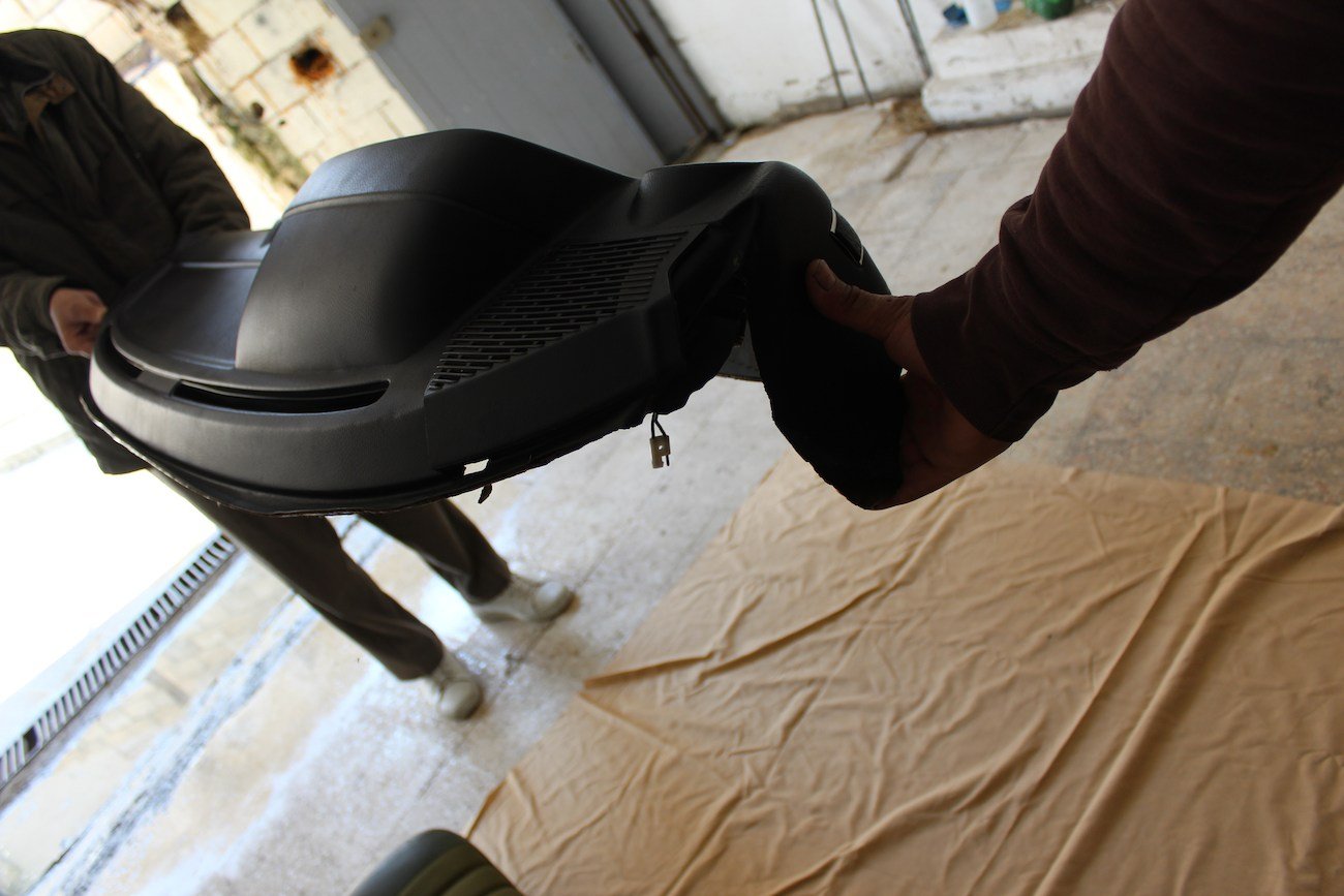 Mercedes-Benz W123 Interior Set - Image 8