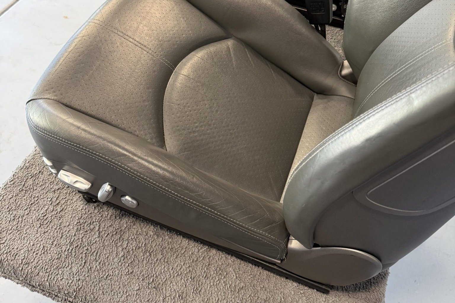 Porsche 997 Adaptive Sport Seats - Image 6