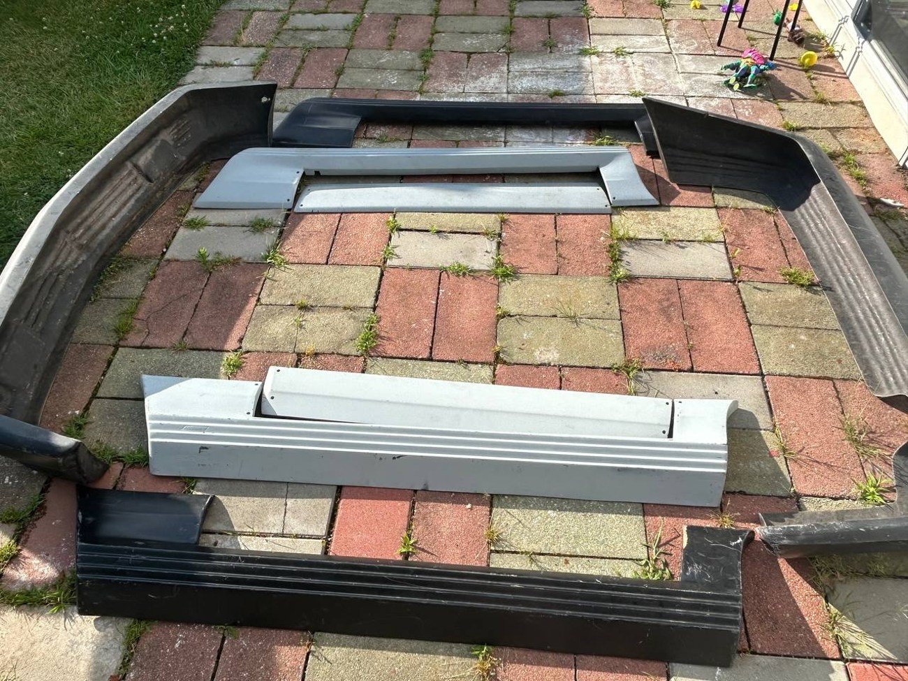 Zender R107 SL Body Kit - Image 6