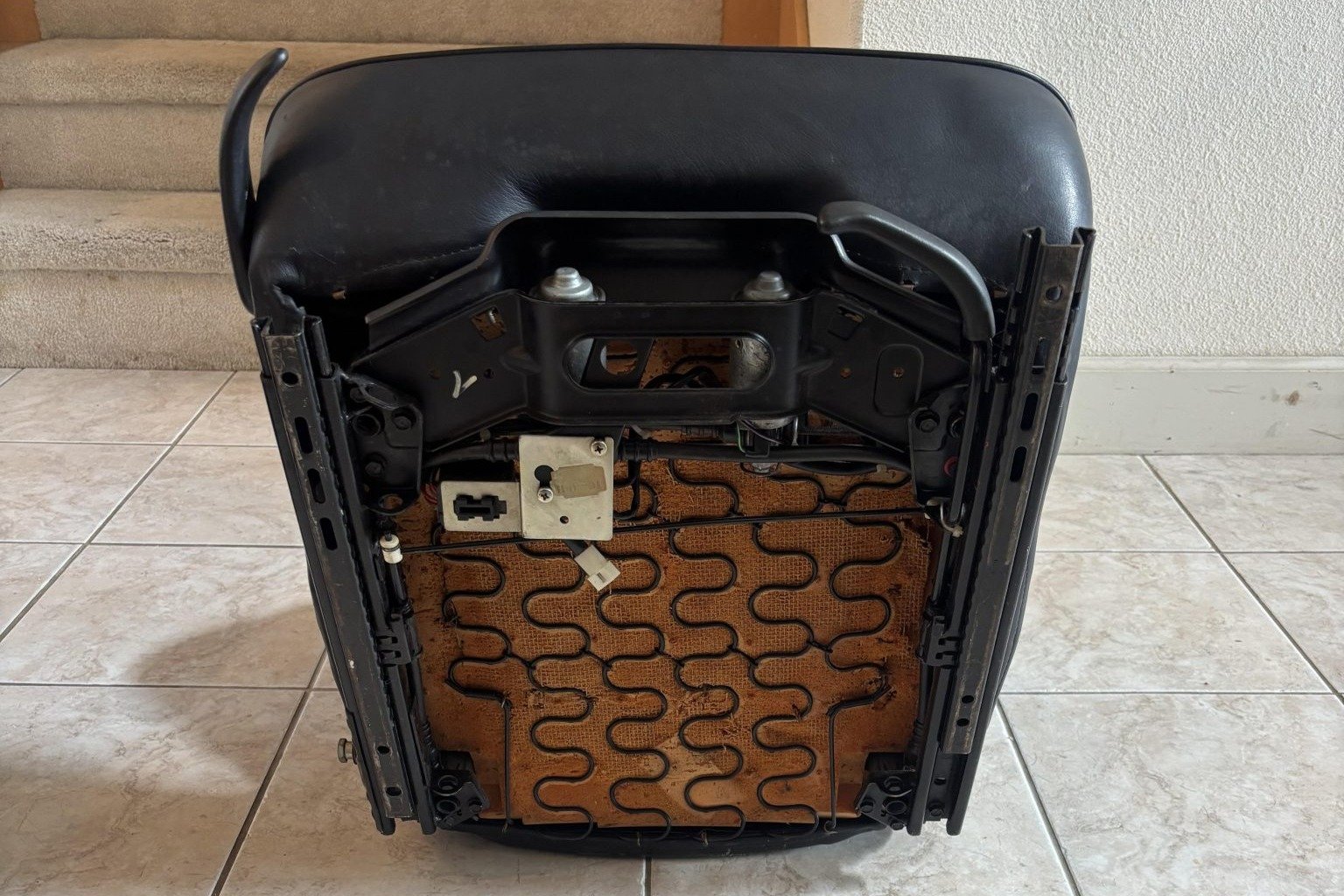 Sport Seats for Porsche 911 - Image 2