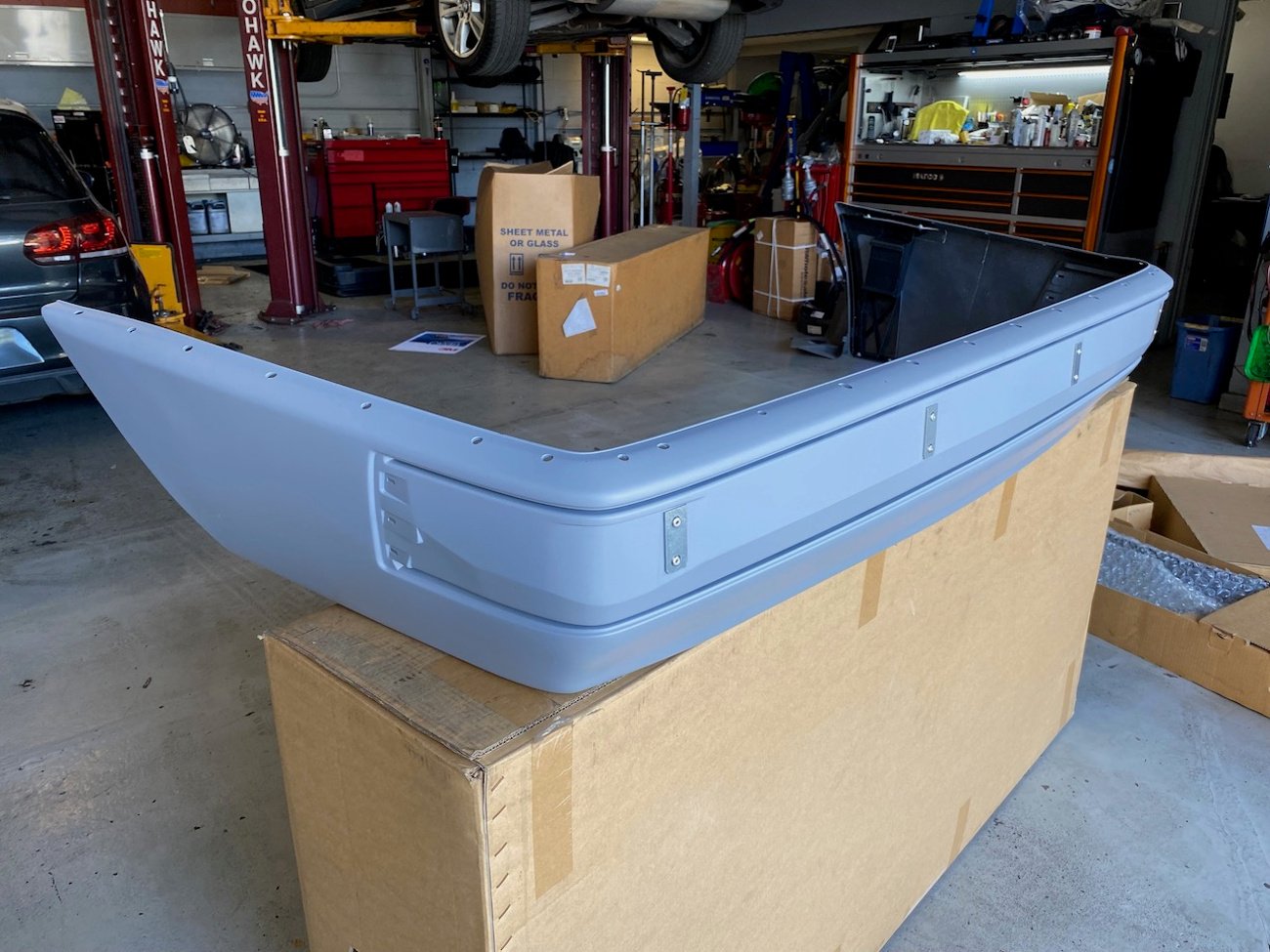 Mercedes-Benz W124 E500 / 500E Fender & Body Parts Package - Image 4