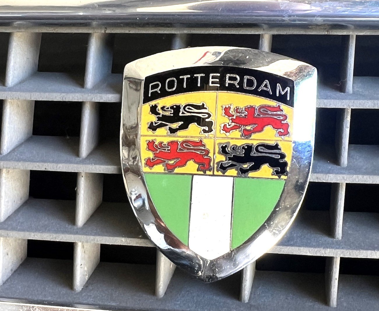 Historic 17-Badge Collection - Image 20