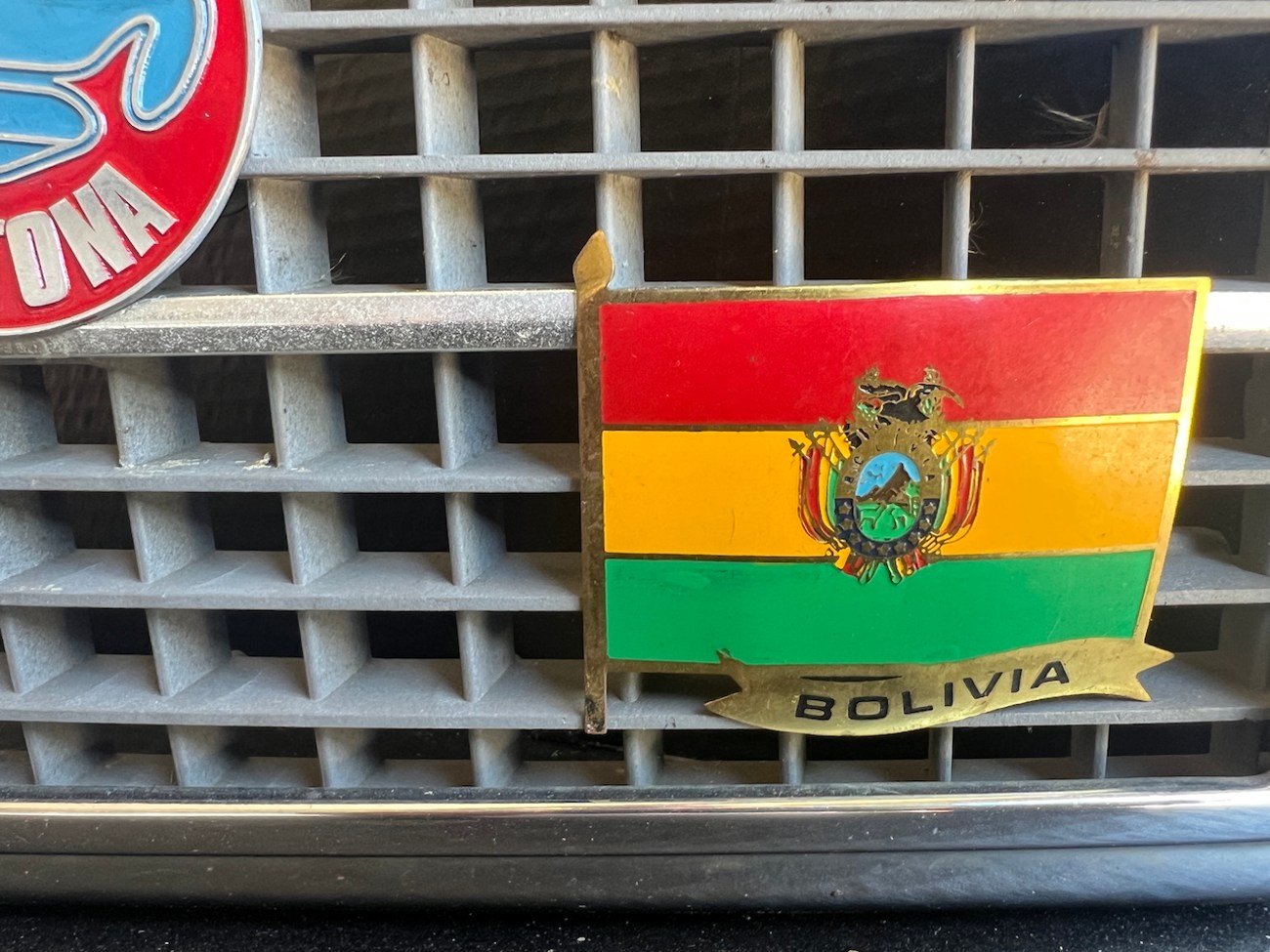 Historic 17-Badge Collection - Image 10