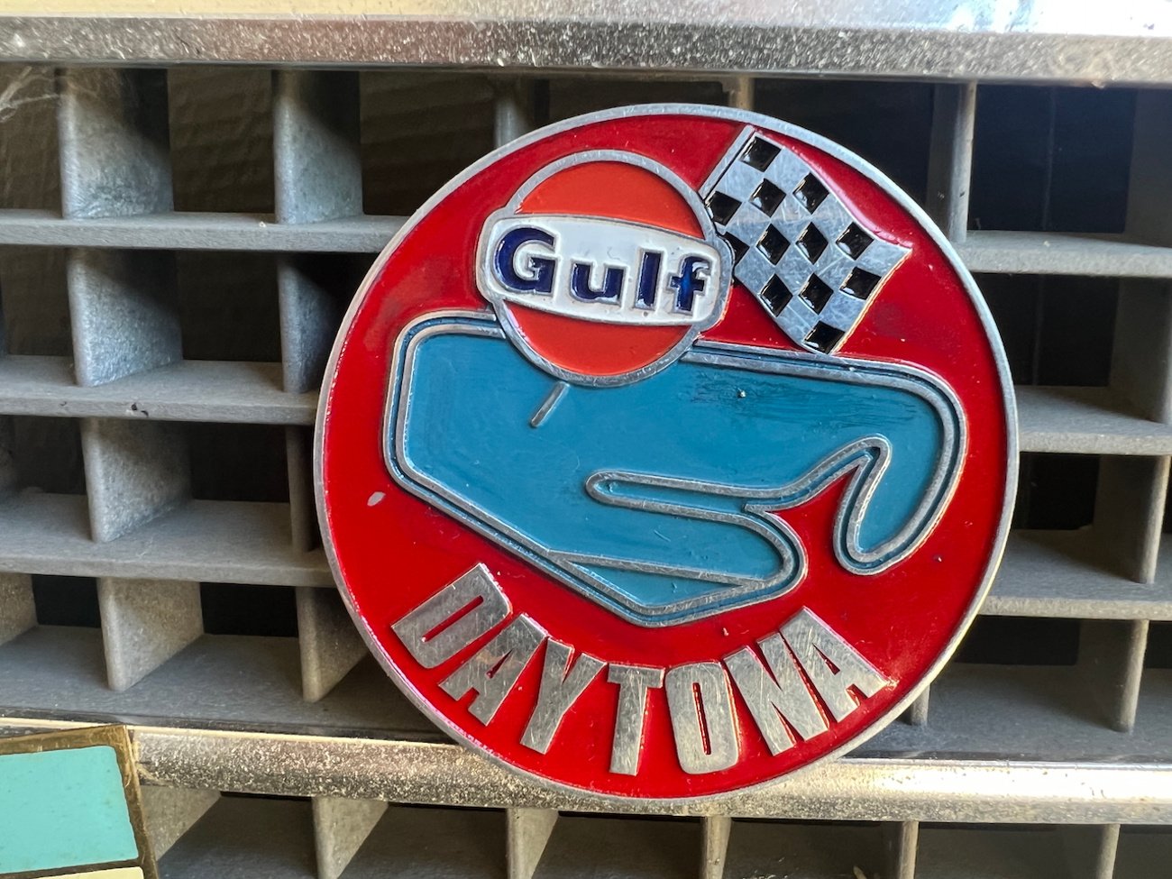 Historic 17-Badge Collection - Image 15