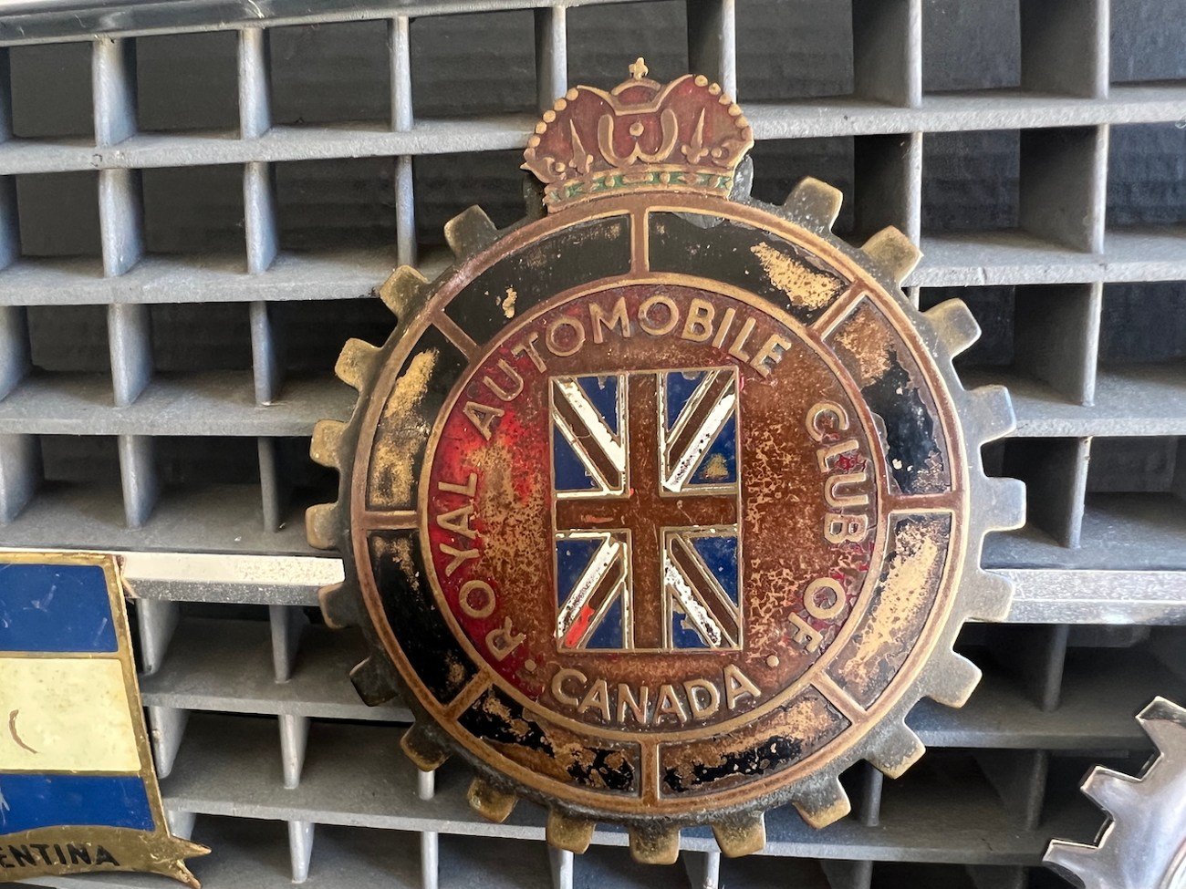 Historic 17-Badge Collection - Image 14