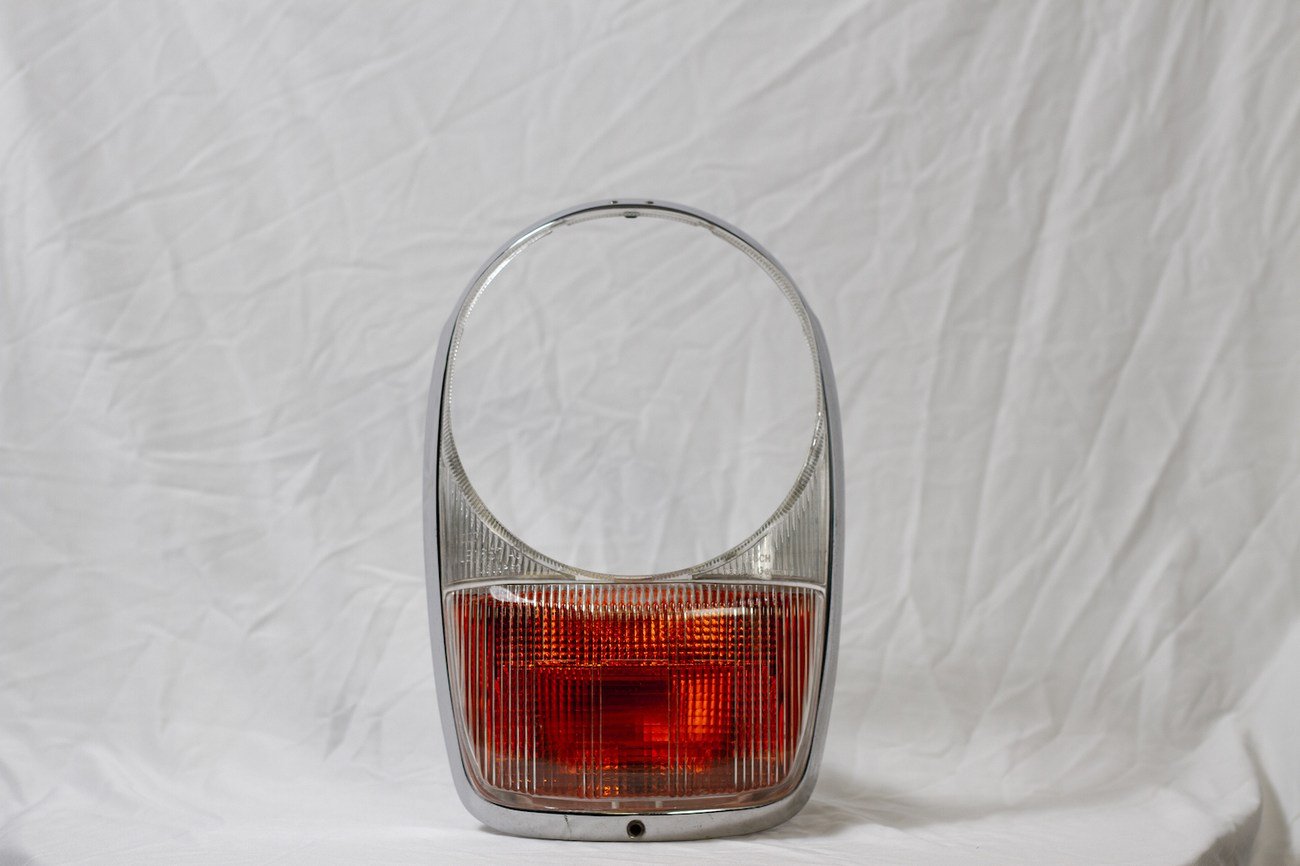 Lot of W113 Mercedes-Benz SL “Pagoda” Parts - Image 17