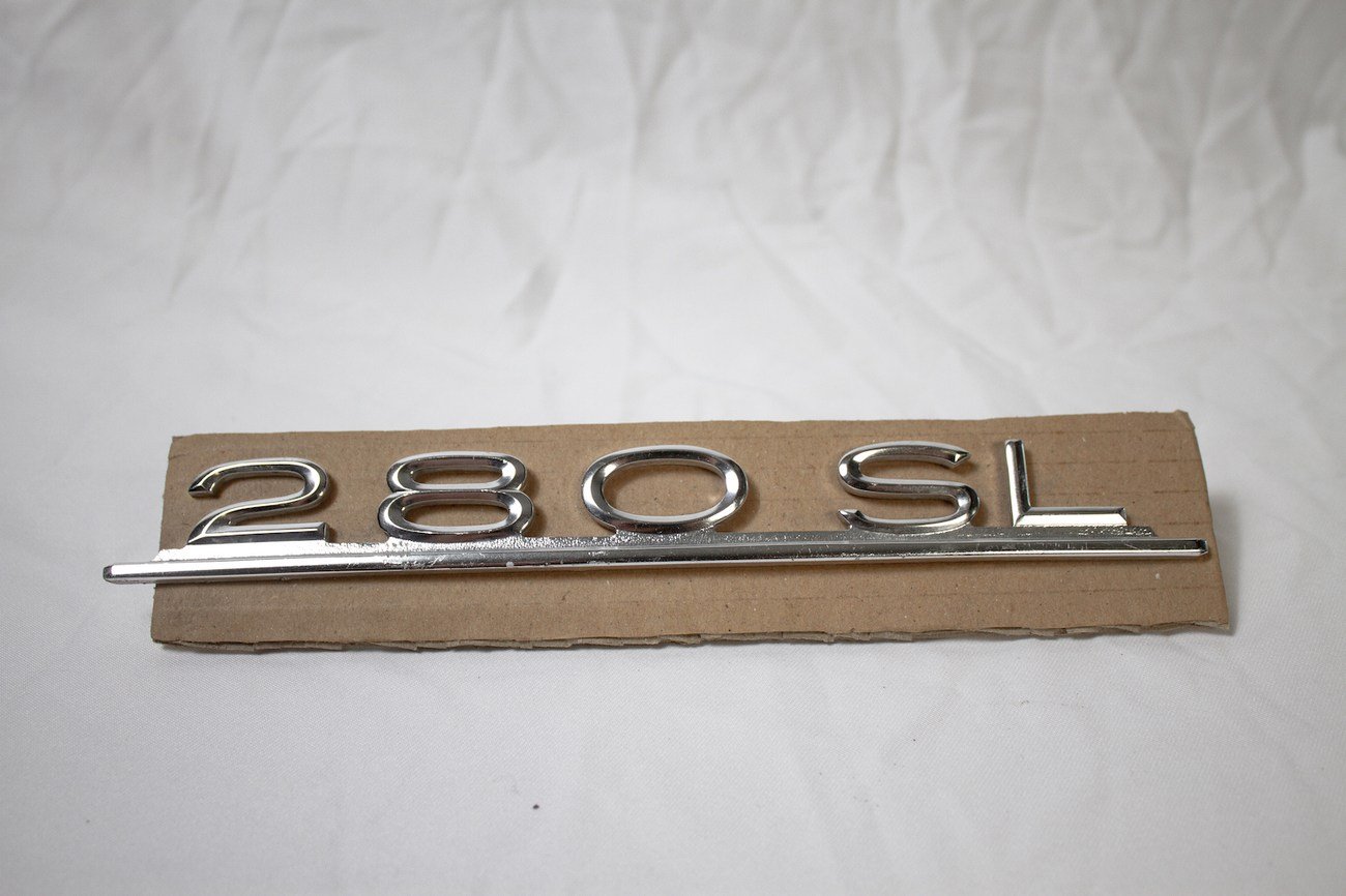 Lot of W113 Mercedes-Benz SL “Pagoda” Parts - Image 15