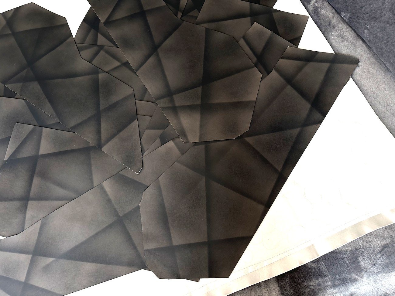 14-Piece NOS W124 E500 Limited Leather Inserts - Image 10