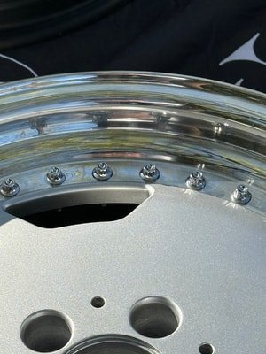 Staggered 3-Piece 17″ AMG Aero III Wheels - Image 7