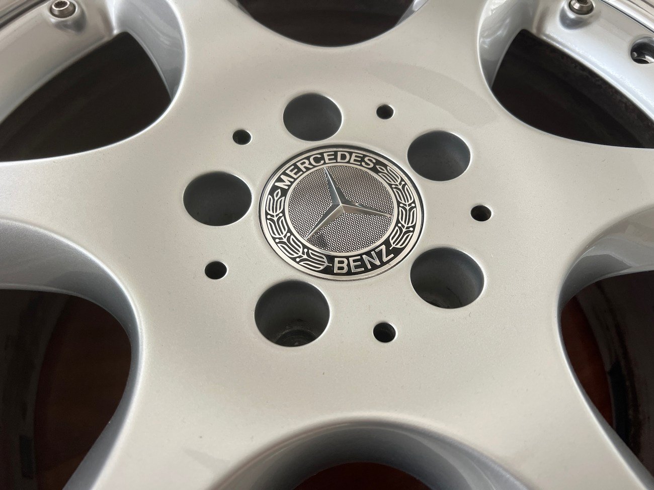 Mercedes-Benz R129 Silver Arrow Wheels - Image 10