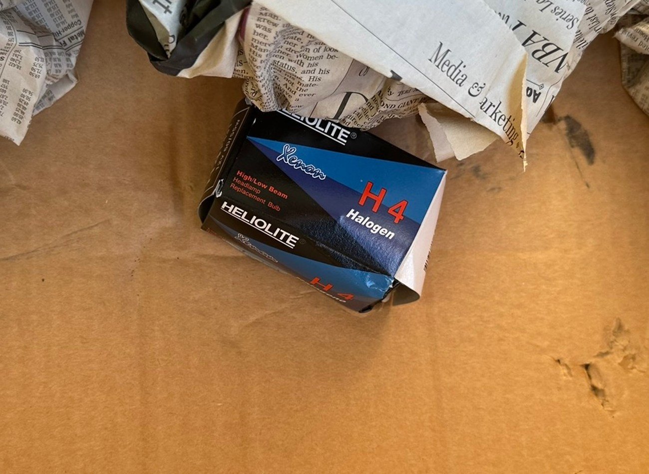 NOS Bosch R107 European Headlamps - Image 4