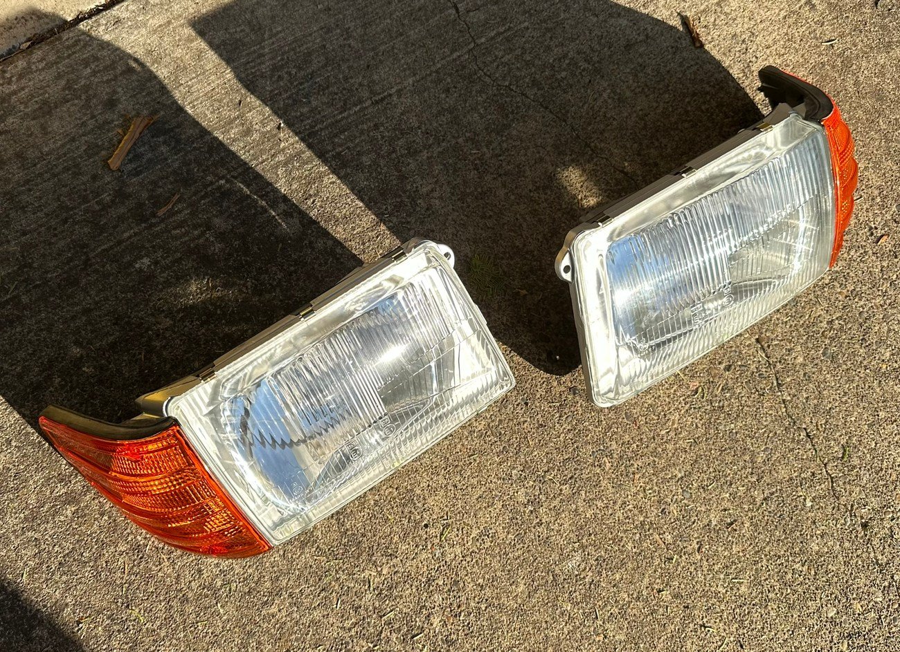 R107 European Headlamps & Corner Lamps - Image 2