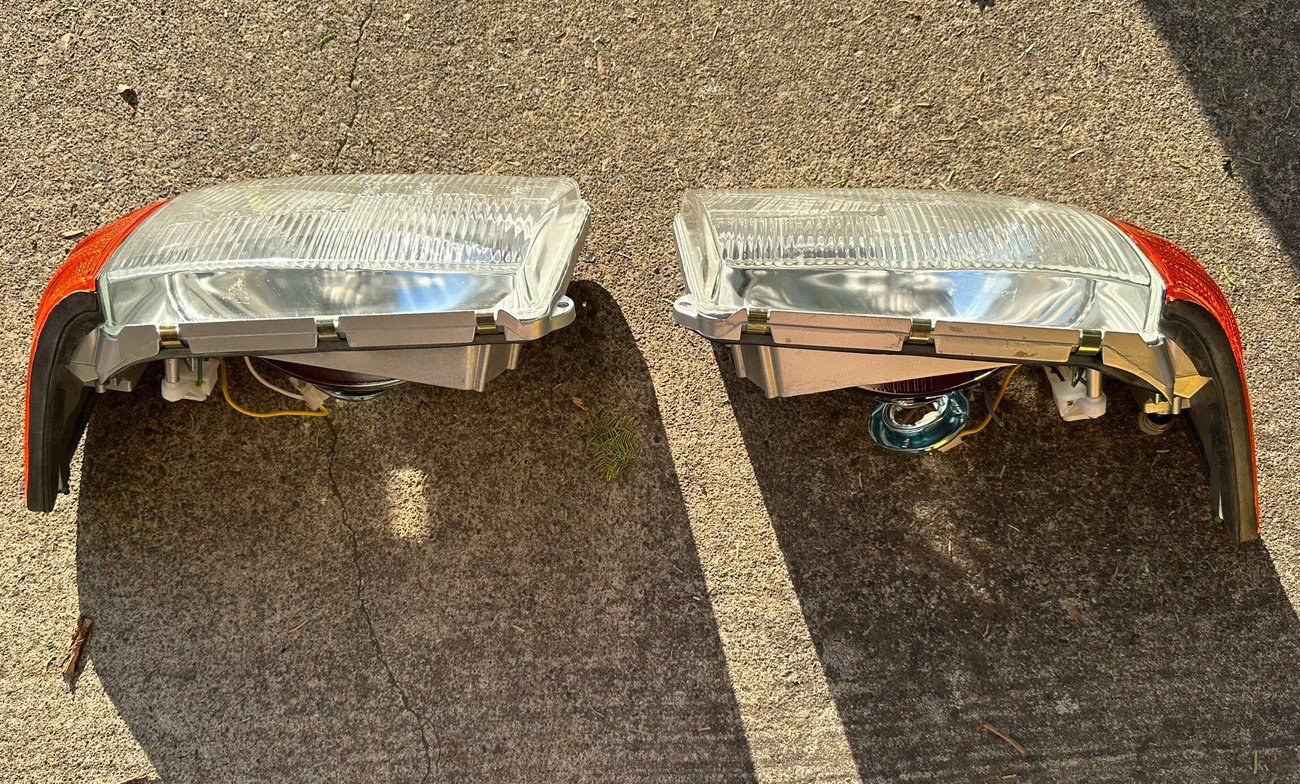 R107 European Headlamps & Corner Lamps - Image 3