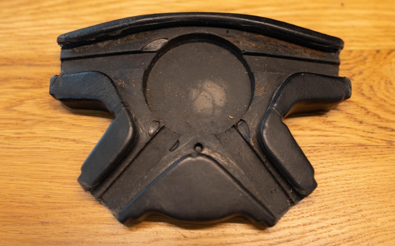 Premerger AMG MOMO M38 Steering Wheel - Image 2