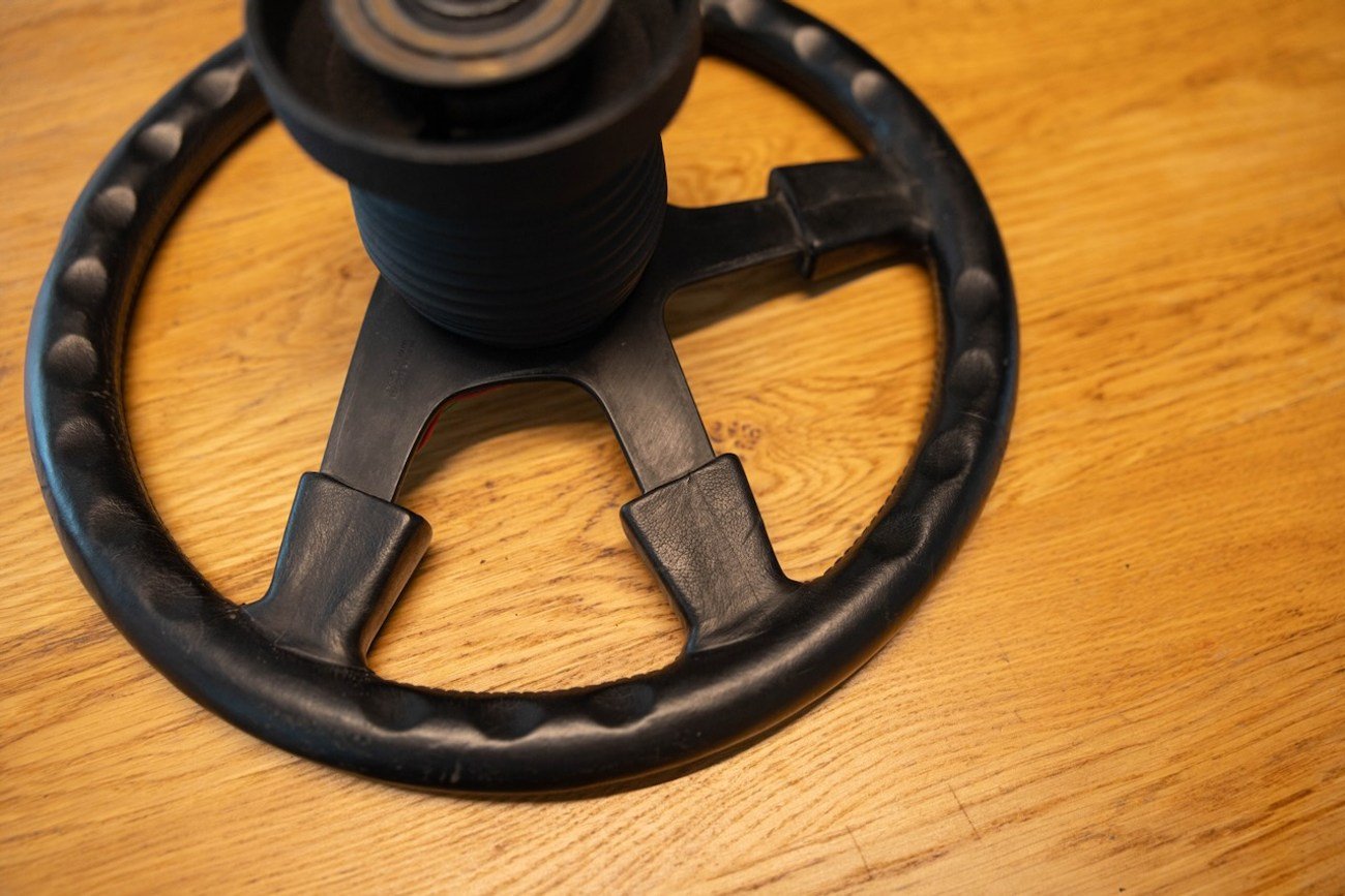Premerger AMG MOMO M38 Steering Wheel - Image 3