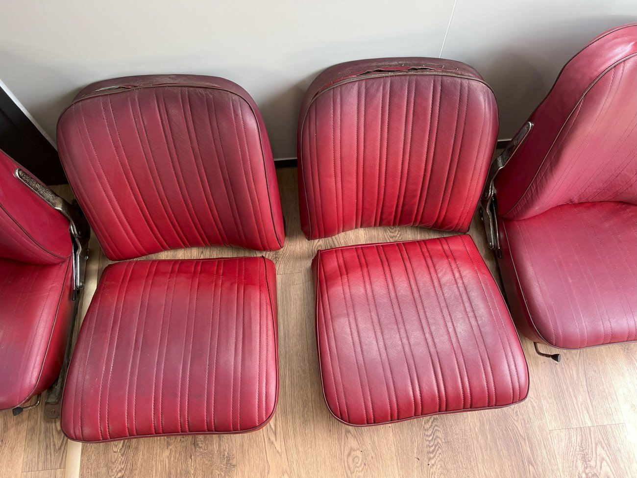 Mercedes-Benz W111/W112 Safari Seats - Image 4