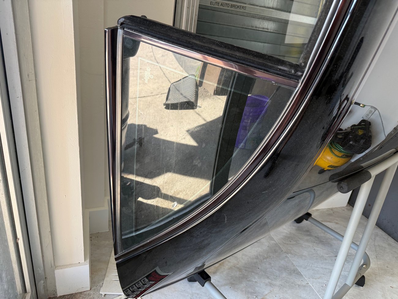 1990–2002 Mercedes-Benz R129 SL Glass Panoramic Hardtop - Image 9